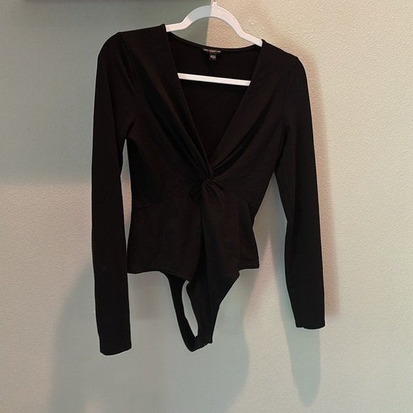 Guess bodysuit *1 - Picture 2 of 3